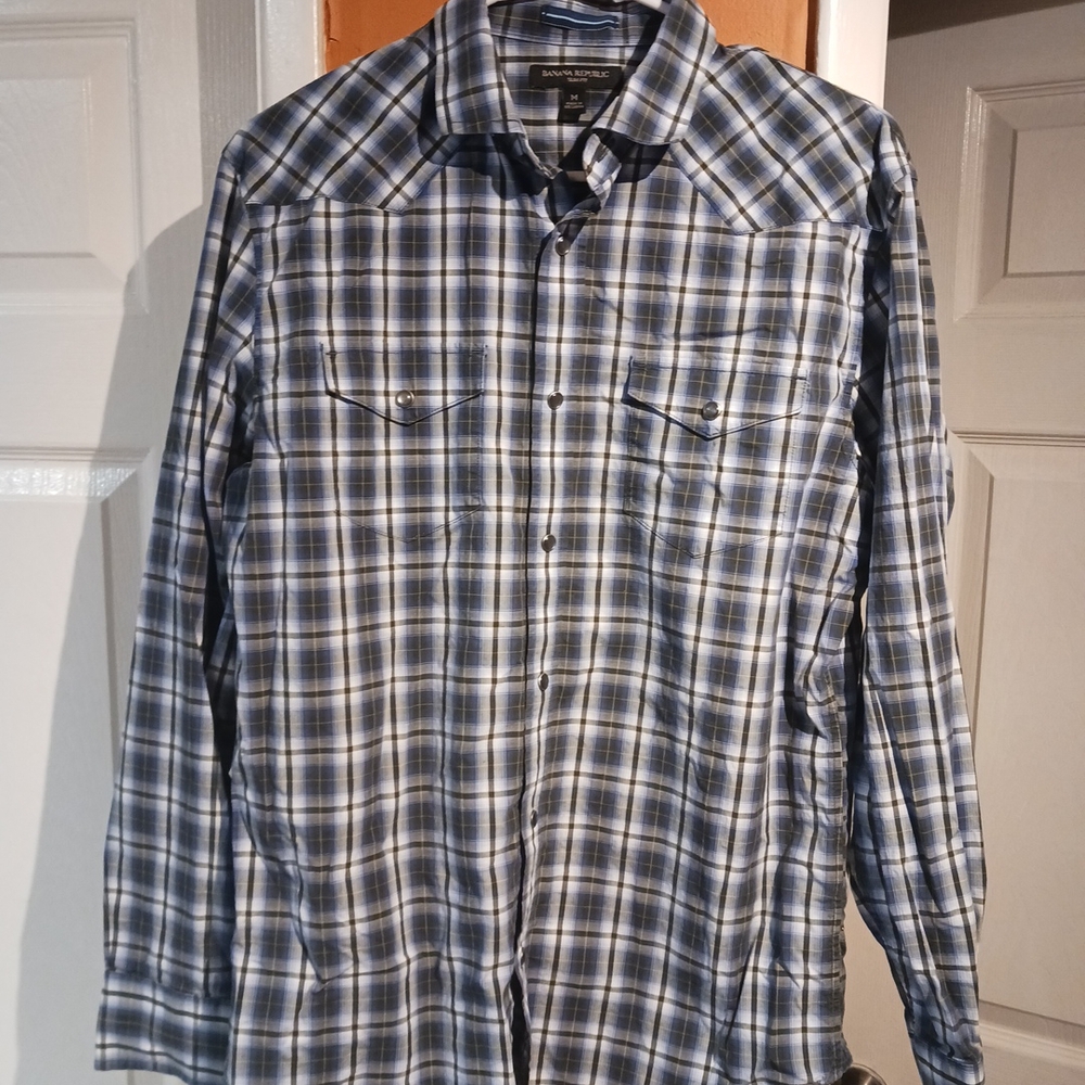 Banana Republic Men's Pearl Snap Blue Plaid Button-down Shirt, Pockets. Size M